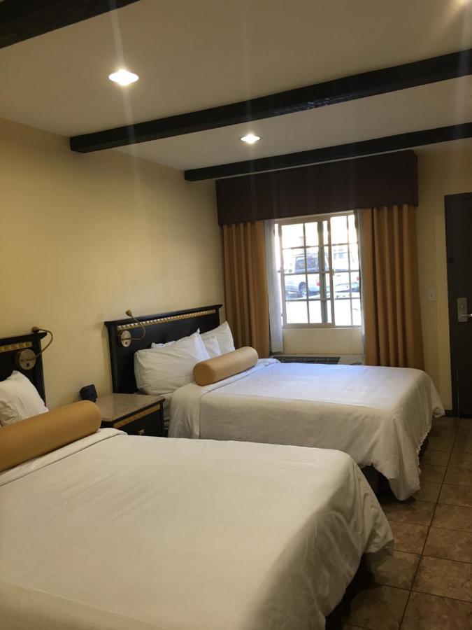 Tuscan Garden 3* Los Angeles