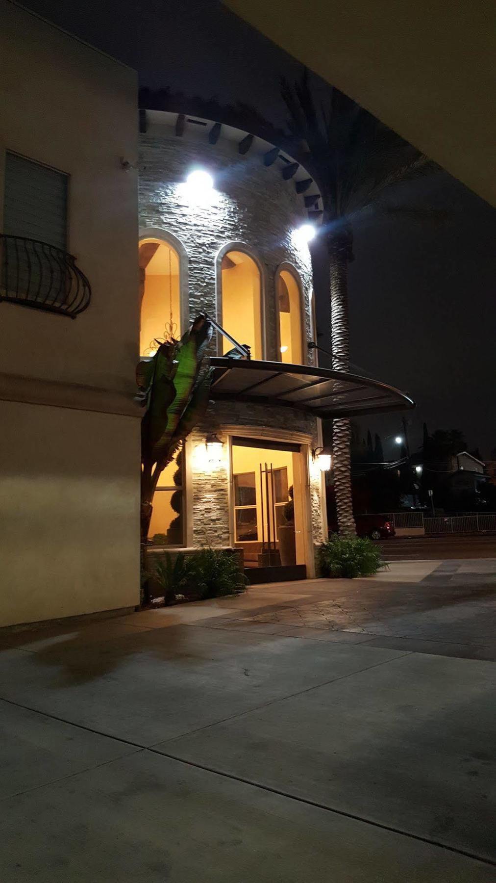 Hotel Tuscan Garden