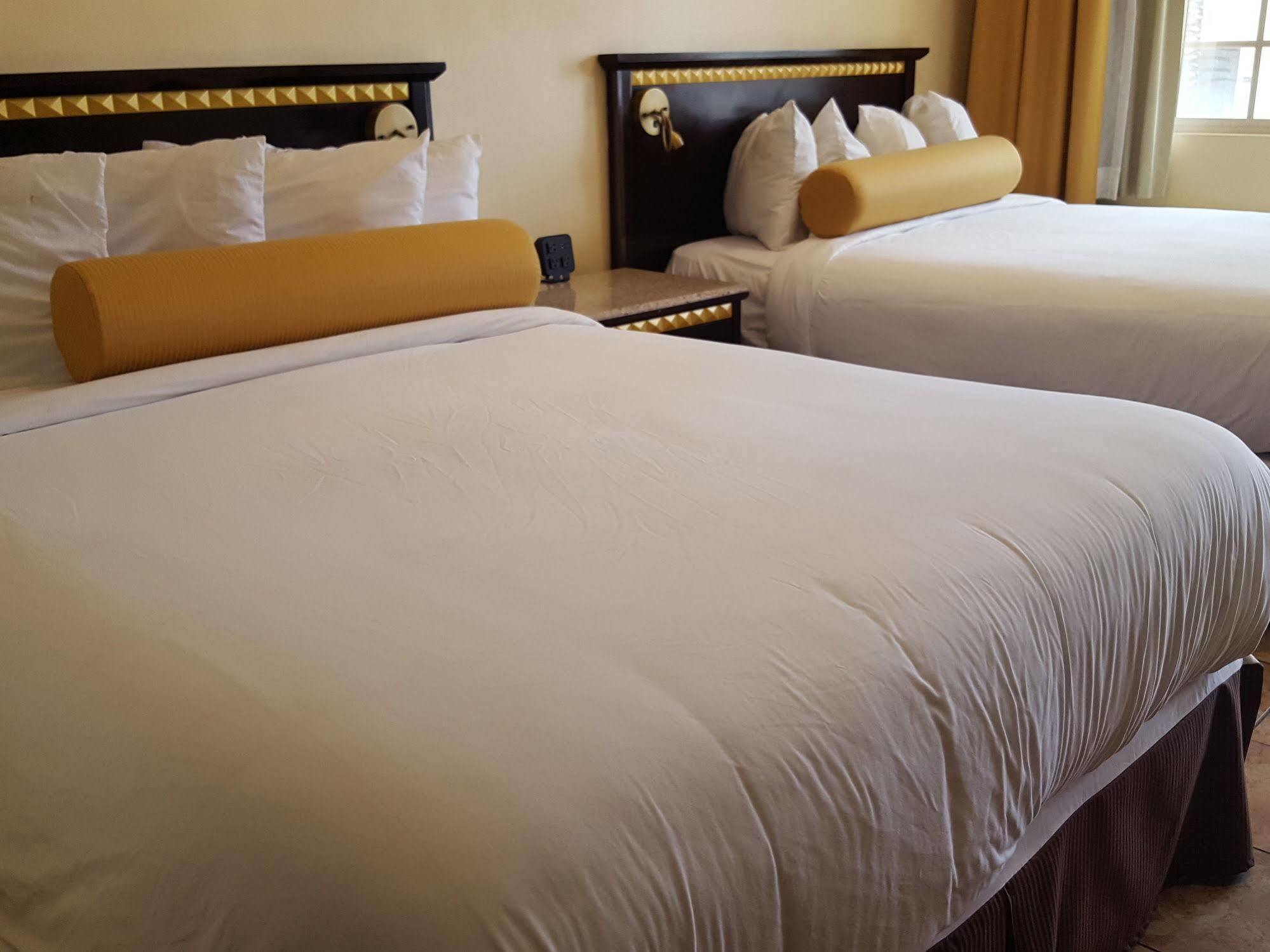 Tuscan Garden Hotel