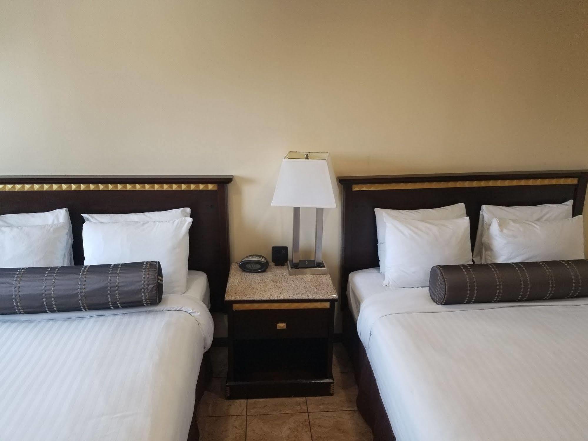 Tuscan Garden Hotel Los Angeles